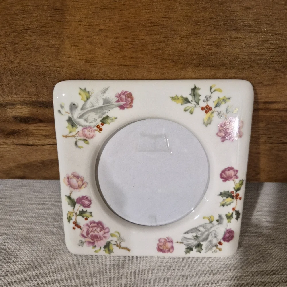 Avon Vtg Flower Photo Picture Frame Happy Holidays 1979